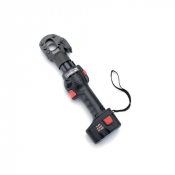 Pince coupe-câble hydrauliques sur batterie pour ligne-aérien B35TC025