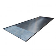 Plaque de roulage de protection des sols pour bennes avec butée et guides latéraux